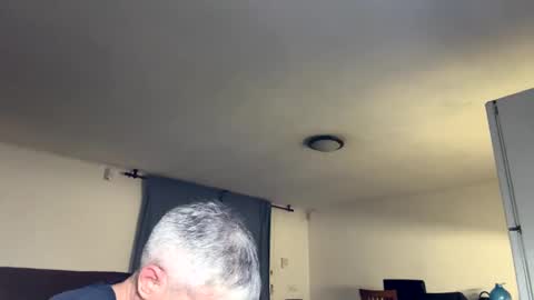 guardiannif_ online show from 26, 2, 2025