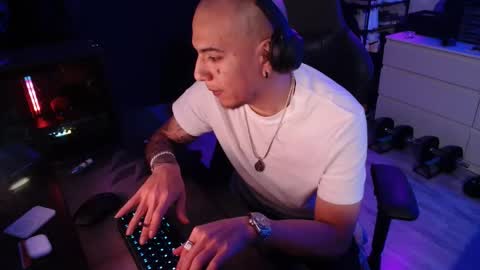 Snapshot of guayaco_ chatting on 14, 2, 2026 Guayaco online show from 14, 2, 2026