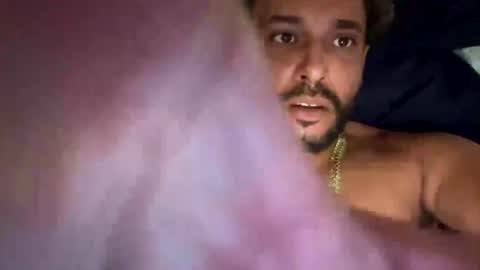 Snapshot of gucci4u2 chatting on 26, 7, 2026 gucci4u2 online show from 26, 7, 2026