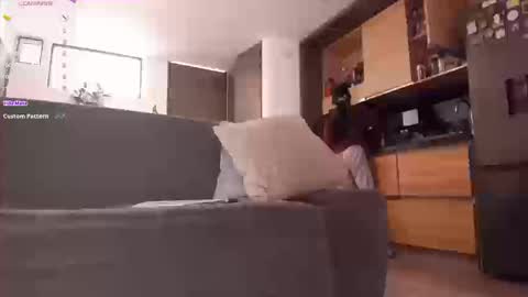 Elena online show from 9, 9, 2025