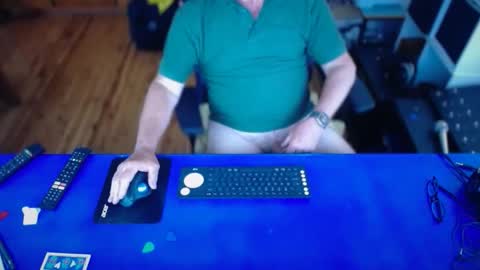 guesswhatigot2 online show from 13, 1, 2026