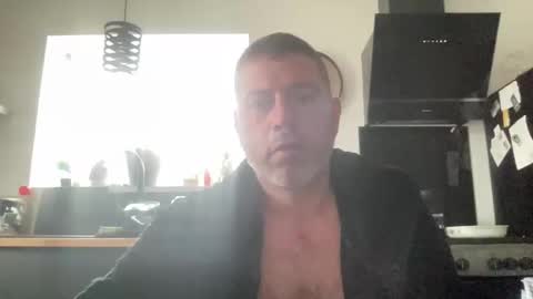 guil0 online show from 2, 11, 2025