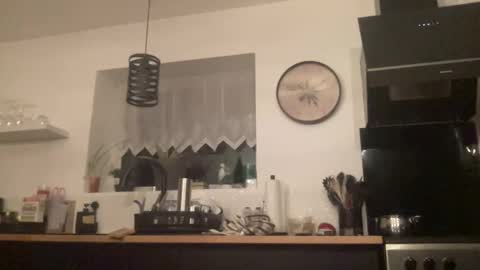 guil0 online show from 15, 2, 2026