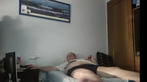 Snapshot of guillervlc chatting on 23, 5, 2026 guillervlc online show from 23, 5, 2026