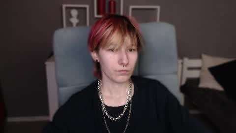 guitarandangell online show from 14, 4, 2026