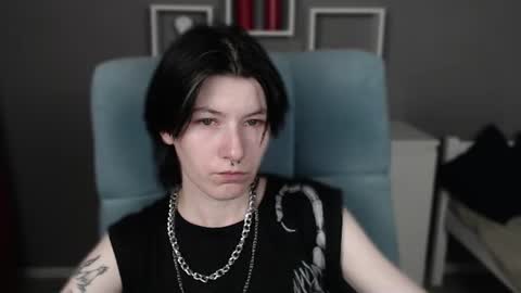 Snapshot of guitarandangell chatting on 18, 7, 2026 guitarandangell online show from 18, 7, 2026