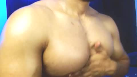 holl latino online show from 26, 11, 2025