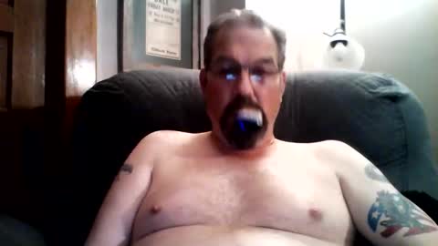 Snapshot of guy4fun8 chatting on 24, 9, 2025 guy4fun8 online show from 24, 9, 2025