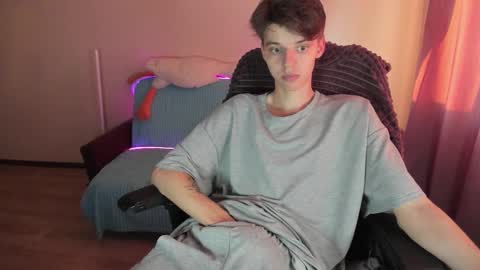 guy_liam1 online show from 1, 10, 2025