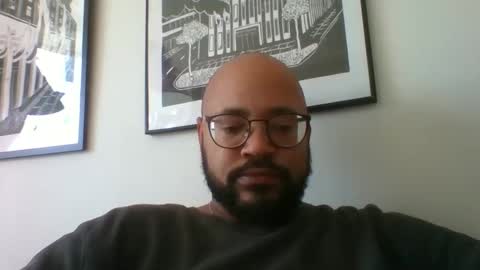 guy_wood15 online show from 2, 10, 2025