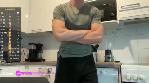 Snapshot of guyfromfinland1981 chatting on 16, 9, 2025 NaughtyFitHusband online show from 16, 9, 2025