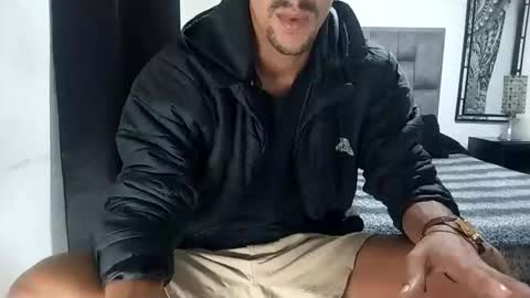 karim online show from 11, 5, 2026