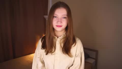 Snapshot of gwennielove chatting on 21, 4, 2026 Molly online show from 21, 4, 2026
