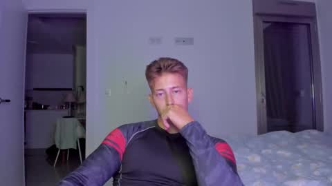 Oliver online show from 15, 12, 2025