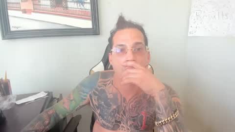 Snapshot of h0lysin chatting on 19, 2, 2025 Alejandro 3 online show from 19, 2, 2025