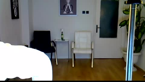 Snapshot of h_blackwood chatting on 2, 6, 2026 H. Blackwood online show from 2, 6, 2026