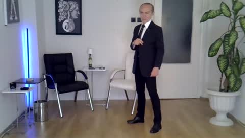 Snapshot of h_blackwood chatting on 1, 7, 2026 H. Blackwood online show from 1, 7, 2026