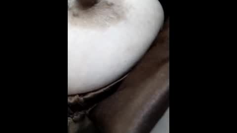 hachi_sweetbabie online show from 14, 1, 2026