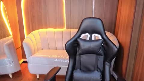 Snapshot of hadda_crazy_b chatting on 20, 2, 2026 hadda_crazy_b online show from 20, 2, 2026