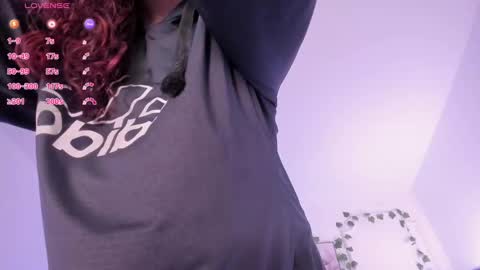 Snapshot of hade_se chatting on 16, 12, 2024 Eva online show from 16, 12, 2024