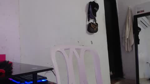 hadesmit1 online show from 27, 3, 2026