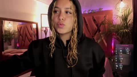 Haely online show from 11, 2, 2025