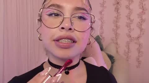Snapshot of haelycute chatting on 29, 5, 2026 Haely online show from 29, 5, 2026