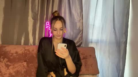 Anna online show from 17, 9, 2025