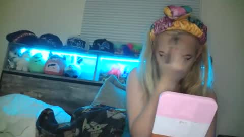 Hailey and d online show from 31, 10, 2025