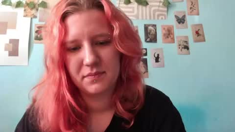 Snapshot of haileyfoxy chatting on 20, 7, 2026 Hailey online show from 20, 7, 2026