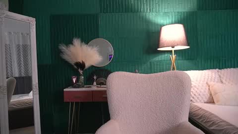 Snapshot of haileymoon85 chatting on 19, 2, 2026 Hailey online show from 19, 2, 2026