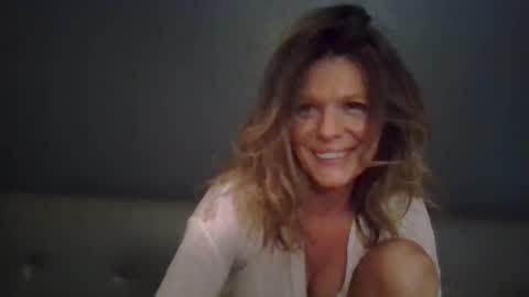 Snapshot of haileys123 chatting on 7, 10, 2025 Hailey online show from 7, 10, 2025