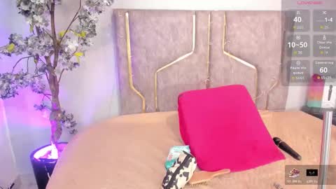 haileystonei online show from 6, 11, 2025