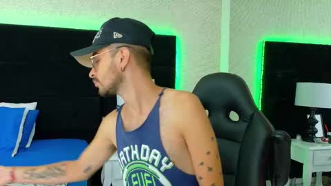Snapshot of hairy_diamond chatting on 19, 9, 2025 H A I R Y D I A M O N D online show from 19, 9, 2025