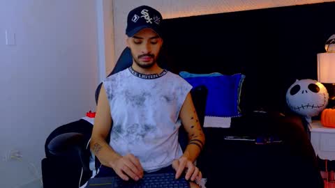 H A I R Y D I A M O N D online show from 18, 10, 2025