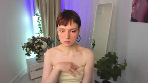 hairy_queeen online show from 1, 10, 2025