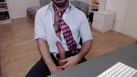 Snapshot of hairy_superman chatting on 27, 9, 2025 hairy_superman online show from 27, 9, 2025
