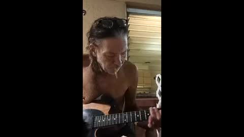 Snapshot of hairybusheatmycreams chatting on 20, 4, 2026 hairybusheatmycreams online show from 20, 4, 2026