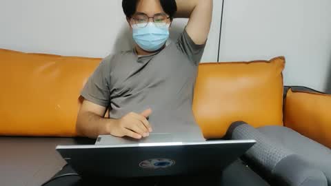 Snapshot of hairycol66 chatting on 28, 10, 2025 hairycol66 online show from 28, 10, 2025