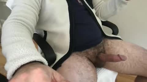 Snapshot of hairydaddy112288 chatting on 11, 9, 2025 hairydaddy112288 online show from 11, 9, 2025