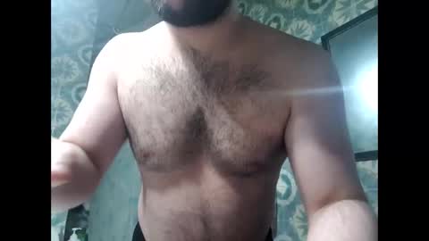 Snapshot of hairyfatboy01 chatting on 14, 5, 2026 hairyfatboy01 online show from 14, 5, 2026