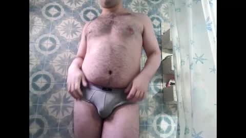 Snapshot of hairyfatboy01 chatting on 19, 5, 2026 hairyfatboy01 online show from 19, 5, 2026