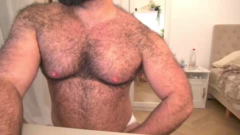 hairyinstinct online show from 19, 2, 2025