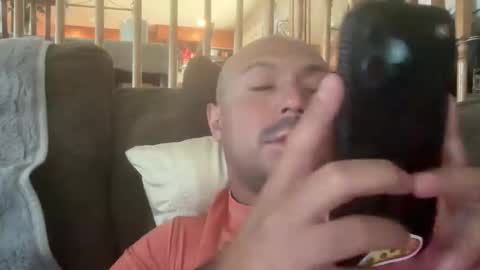 Snapshot of hairyman30000 chatting on 3, 6, 2026 hairyman30000 online show from 3, 6, 2026