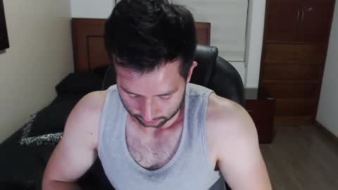 Snapshot of hairyncuteass chatting on 2, 2, 2025 hairyncuteass online show from 2, 2, 2025