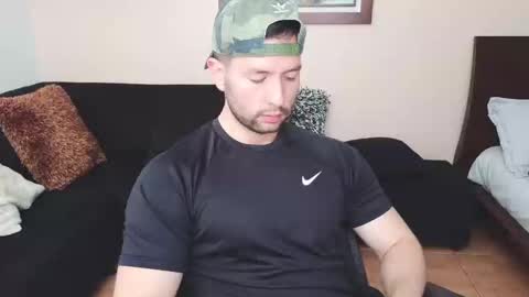 Snapshot of hairyncuteass chatting on 18, 2, 2025 hairyncuteass online show from 18, 2, 2025