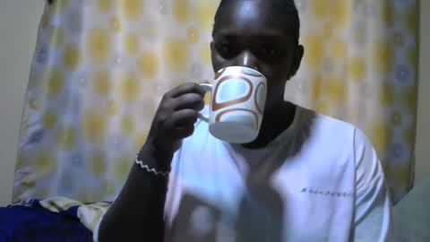 Snapshot of hairypussybigassy001 chatting on 17, 2, 2025 hairypussybigassy001 online show from 17, 2, 2025