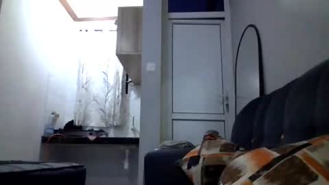 Snapshot of hajra_1 chatting on 12, 4, 2026 hajra_1 online show from 12, 4, 2026