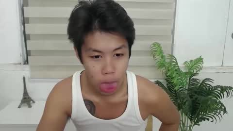 haku020485 online show from 11, 1, 2026