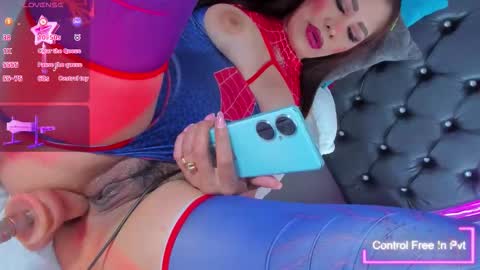 Halie  online show from 8, 9, 2025